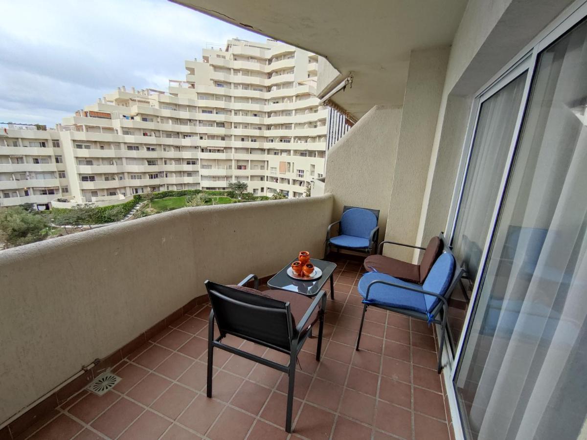 Estudio Benalbeach Primera Linea De Playa Benalmádena Dış mekan fotoğraf